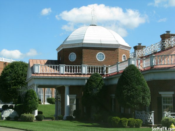 Ferlin Husky's former museum, now WPGD 