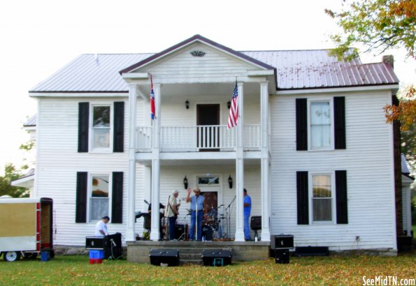 Old house in Auburntown, TN