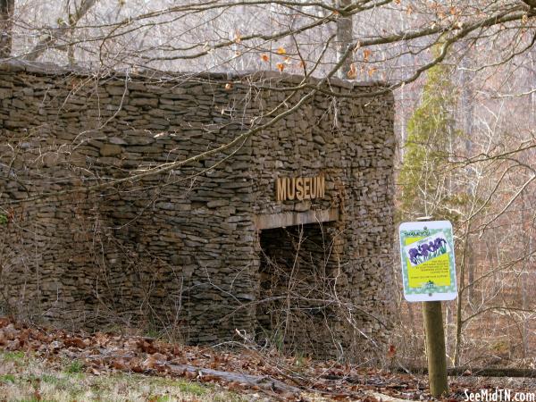 Old Stone Fort Museum