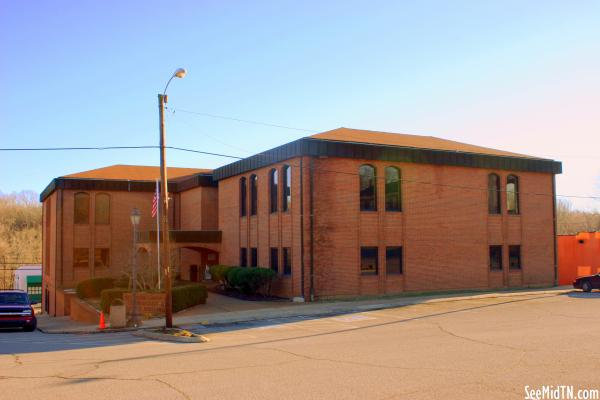 Dickson County Courthouse and Office Building