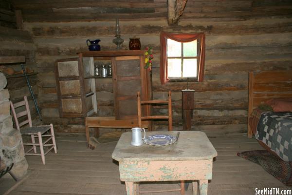 Inside the Replica Cowan Log Courthouse