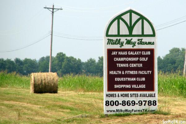 Milky Way Farms sign