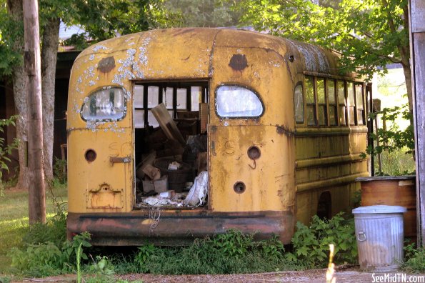 Old School Bus at Prospect