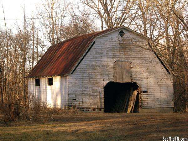 Barn along Highway 48 