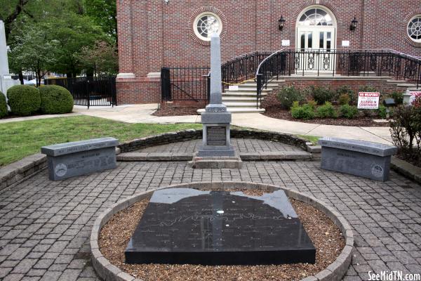 Bicentennial Plaza