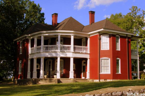 Neat old house - Lewisburg, TN