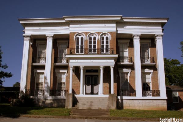 Smith-Trahern Mansion - Clarksville, TN