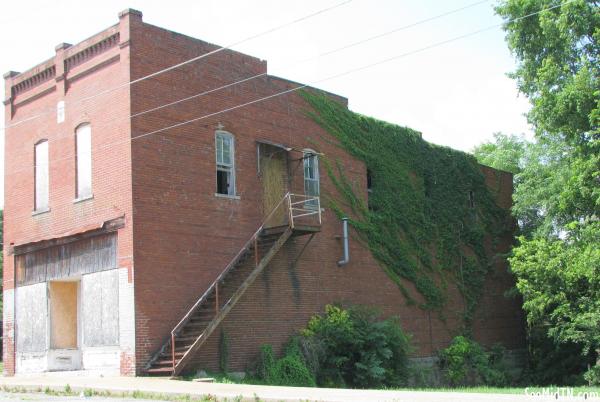 Adams Masonic Lodge - Ivy Side View