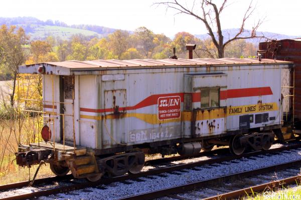 Family Lines System Caboose # 16447