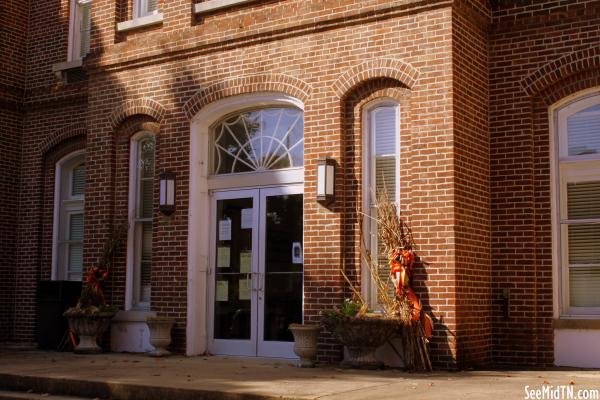 Smith County Courthouse - Front entrance