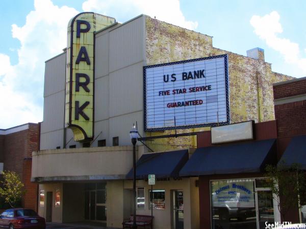 Park Theater - MicMinnville, tn