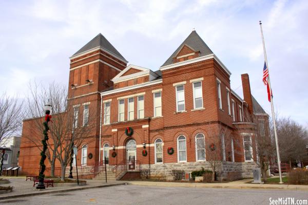 Warren County Courthouse (Christmas 2018) - McMinnville, TN