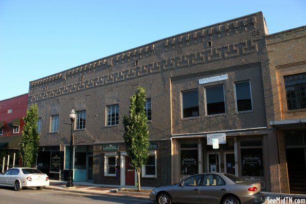 Storefront along Main St. in McMinnville