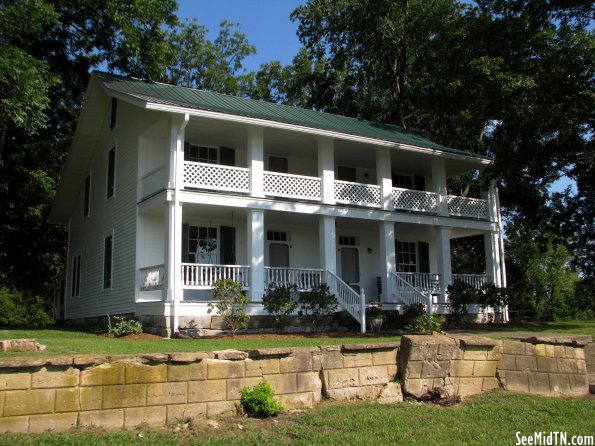 Old House near Viola 