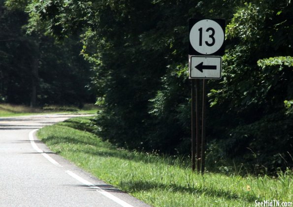 Highway 13 nonstandard sign