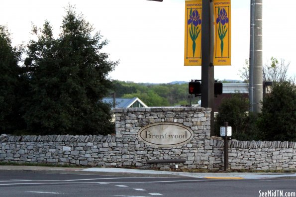 Brentwood Stone sign