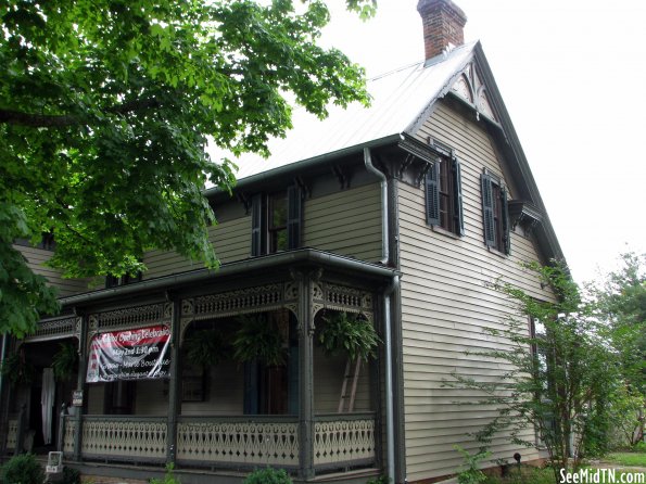 Leipers Fork old house