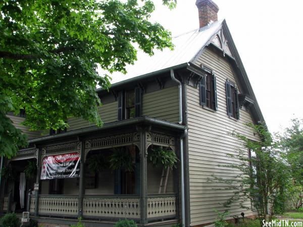 Leipers Fork old house