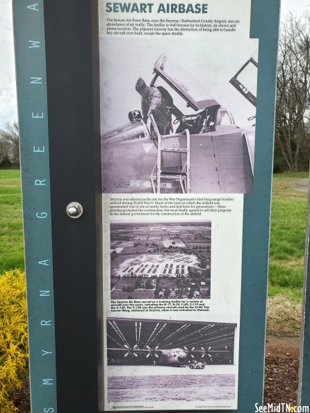 Sewart Airbase - Smyrna