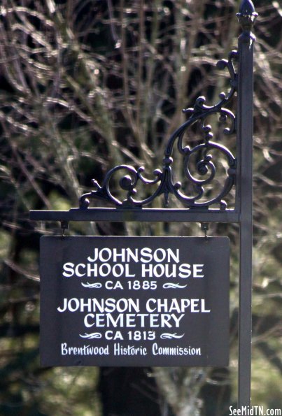 Johnson School House &amp; Chapel Cemetery