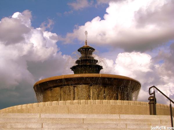 Davidson County Courthouse fountain