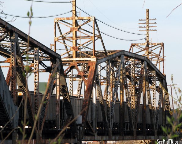 Train cars crossing the Cumberland River