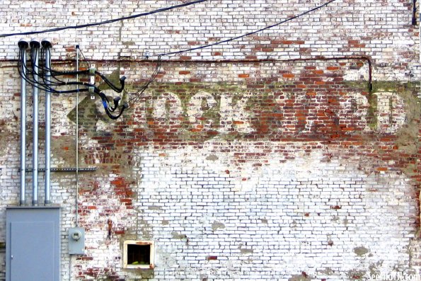 Stockyard Restaurant, Arrow pointing to