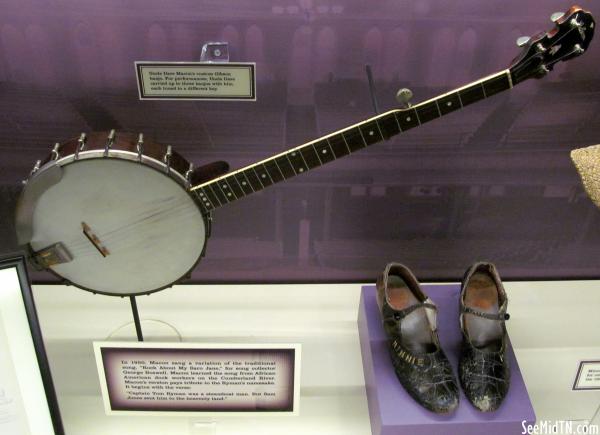 Ryman Auditorium - Uncle Dave Macon's Banjo