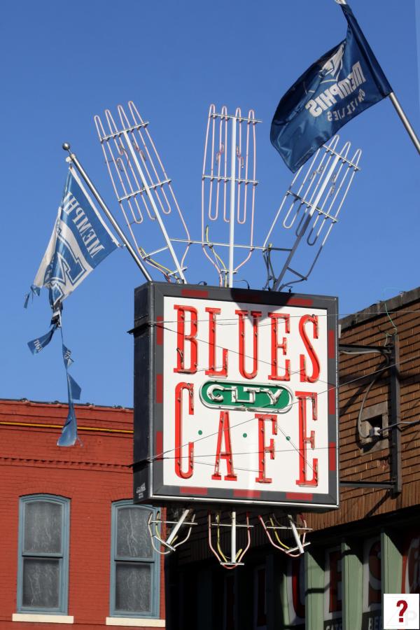 Blues City Cafe neon sign