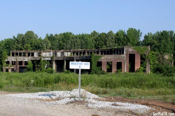 Bruceton: NC&StL Roundhouse