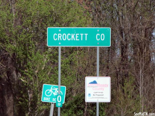 Crockett County Sign