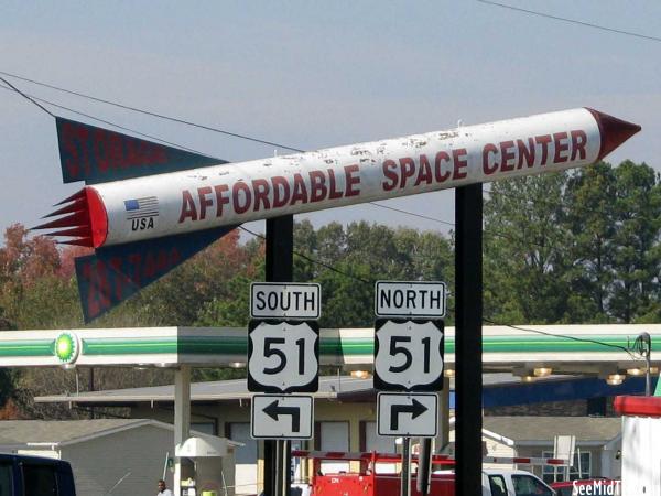 Fowlkes: Affordable Space Center