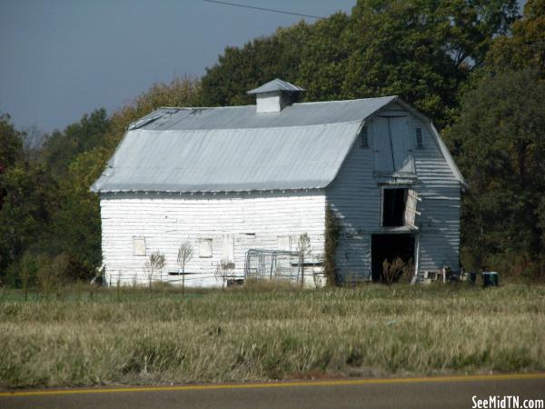 Old Barn along US51