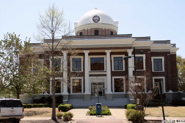 Courthouse North Side