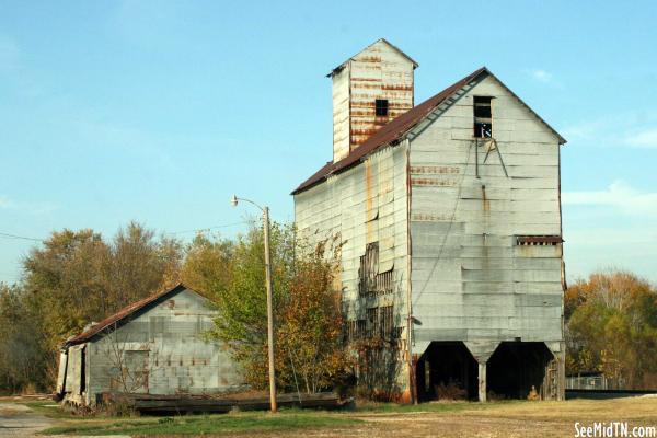 Rutherford: Abandoned Factory
