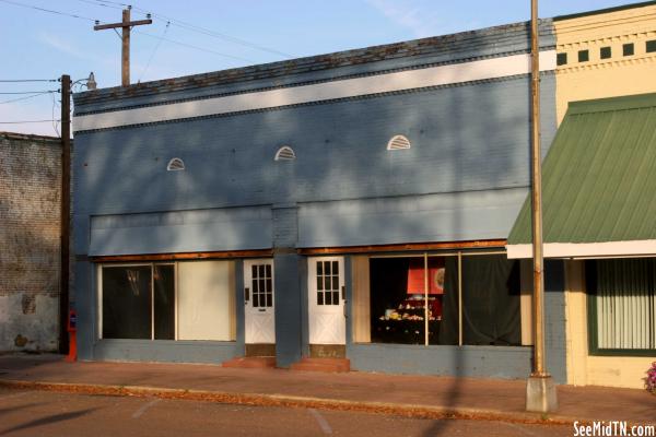 Square Storefront