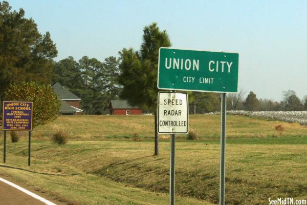 Union City: City Limit Sign