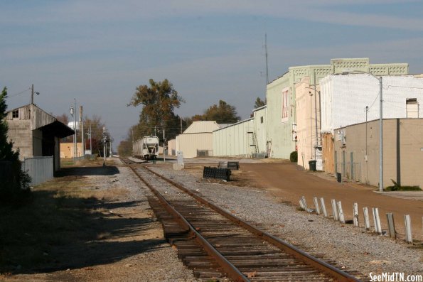 Tracks through Union City