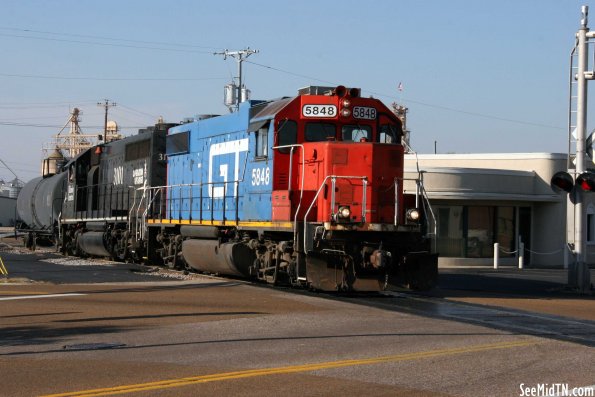 GT5848 Locomotive in Union City
