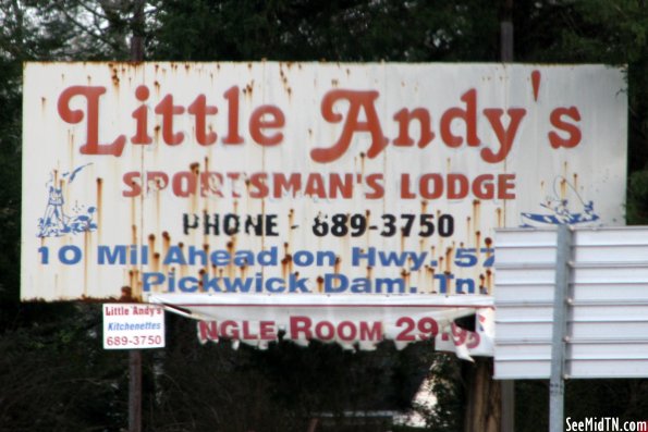 Little Andy's Sportsman's Lodge Billboard along TN142